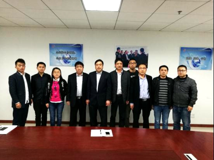 1496504051124088.jpg 2-趙振元同志與嘉興分院干部親切合影.jpg