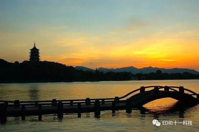 1496507514495973.jpg 1.webp.jpg