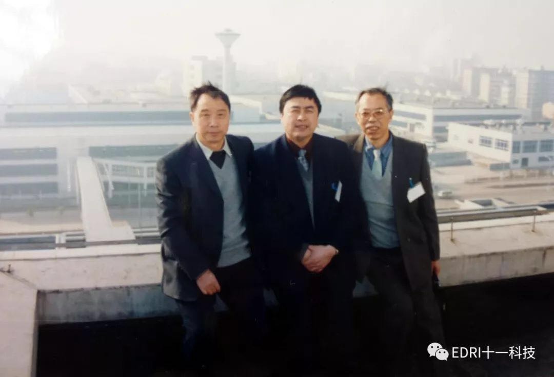 1528168758438732.jpg 38.jpg