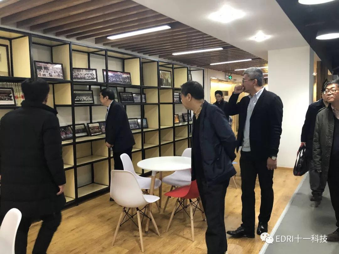 1551142725998677.jpg 5.jpg